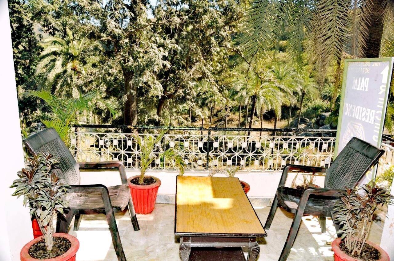 מלון מאונט אבו Eminence - Palm Residency מראה חיצוני תמונה